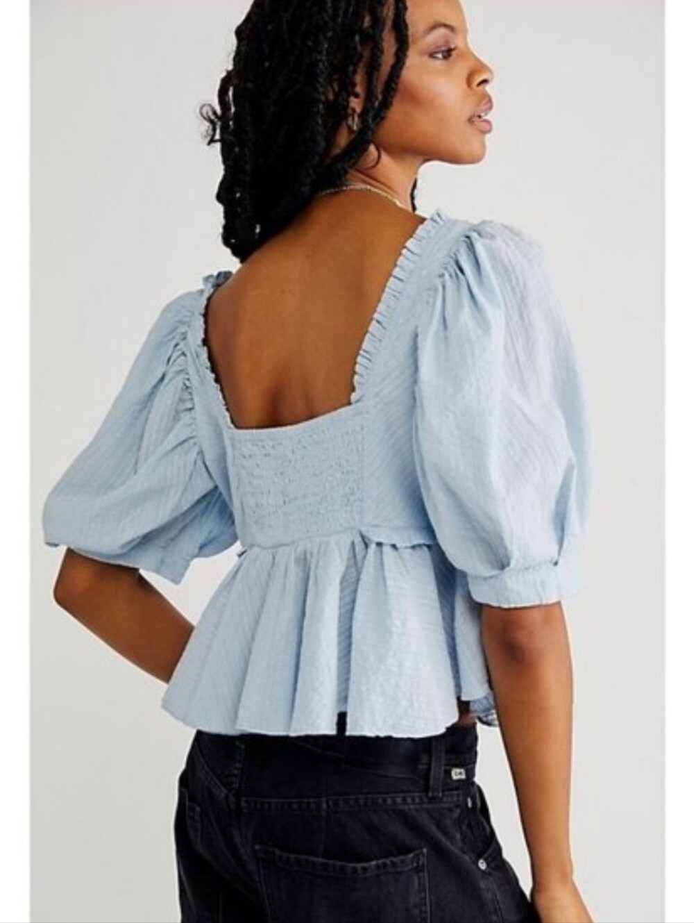 Free People light blue cotton cropped puff sleeve smocked back top - Picture 3 of 10